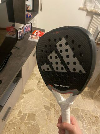 Adidas metalbone carbon 2025