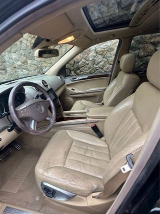 Mercedes-Benz ML 320