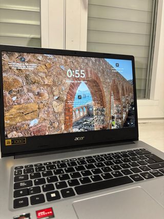 ORDENADOR sobre-mesa ACER