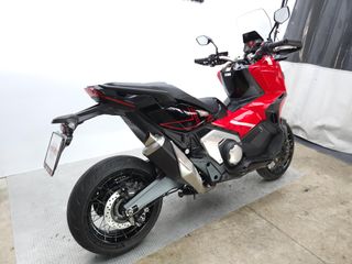 HONDA X-ADV 2024 24225 kms.
