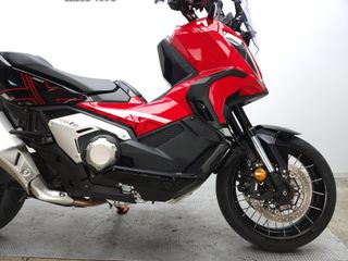 HONDA X-ADV 2024 24225 kms.