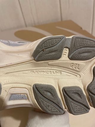 Zapatillas asics ( azul y gris)