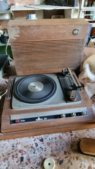Tocadiscos cosmos 124