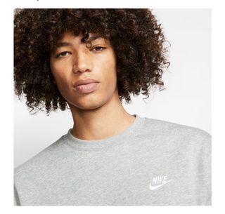 Nike Sportswear. Sudadera Hombre gris. A estrenar