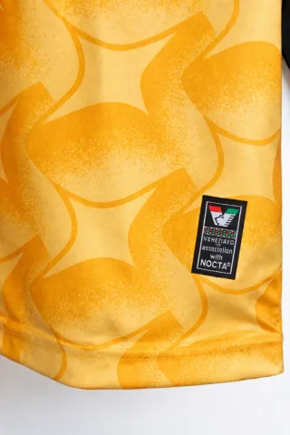 Camiseta Fútbol Venezia Fc 2025/26 Dorada Vintage