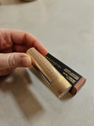 Pintalabios nude Anastasia Beverly Hills ABH