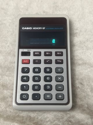 calculadora Casio Memory-8F.