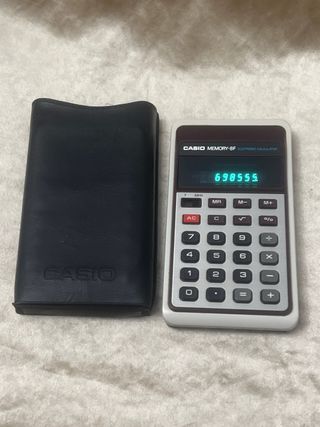calculadora Casio Memory-8F.