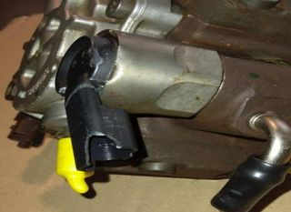 Land rover lr017367 bomba discovery 2.7 td 13512