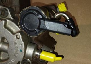 Land rover lr017367 bomba discovery 2.7 td 13512