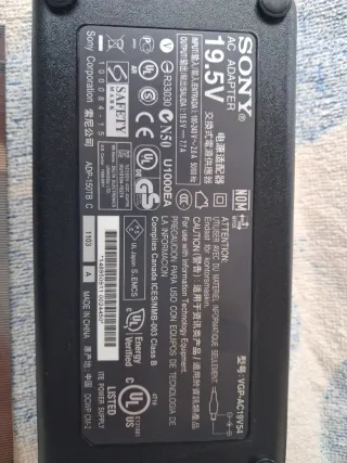 Alimentatore originale Sony