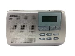 radio portatil sanyo rp-d7000