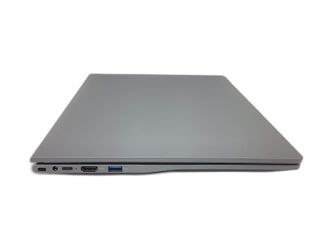 pc portatil american megatrends s/n