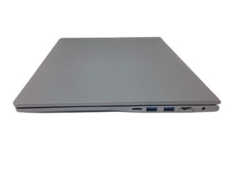 pc portatil american megatrends s/n