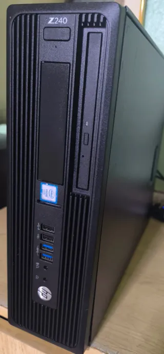 Ordenador Xeon, 24 Gb Ram, Grafica 2 Gb.