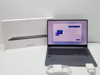 pc portatil samsung galaxy book5 pro
