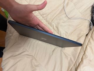 Macbook air m2 2023 15 inch con caja y factura