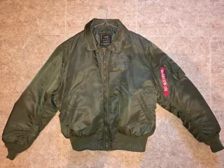 Alpha Industries Cazadora B-15   TALLA. L