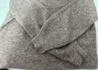 Jersey en punto de canalé