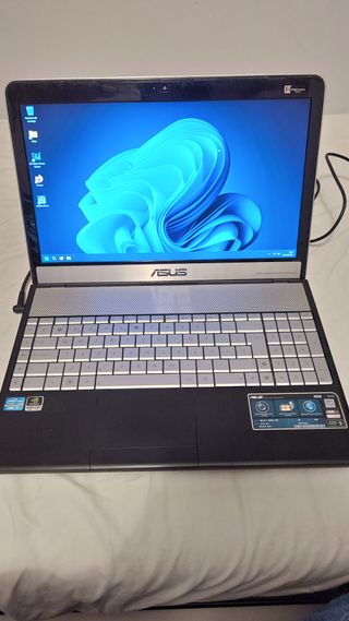 Asus N55SF | Core i7 | GT 555M | SSD | 1080p