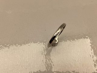 anillo oro 18k con piedra con circonita
