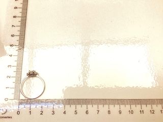 anillo oro 18k con piedra con circonita