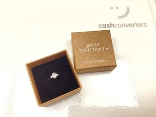 anillo oro 18k con piedra con circonita