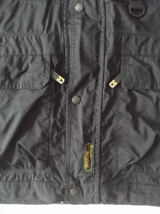 Chaqueta Mountain Uniforms Talla XL