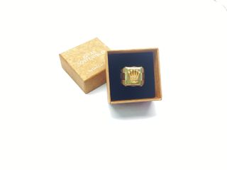 sello oro 18k con piedra