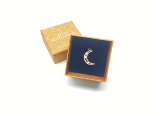 colgante oro 18k con piedra