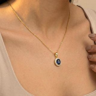 colgante oro 18k con piedra