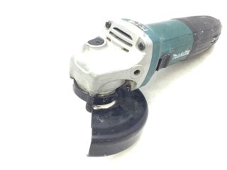 radial makita ga4530