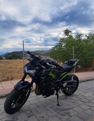 Kawasaki z900 2022