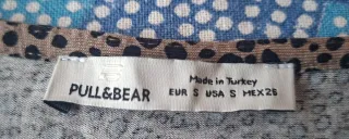 Vestido estampado Talla S Pull&Bear.