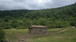 Somos una pareja y buscamos trabajo.