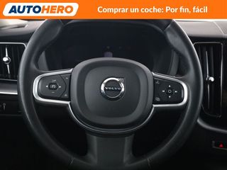 Volvo XC60 2.0 B4 Mild-Hybrid Momentum Pro 2WD
