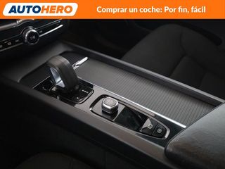 Volvo XC60 2.0 B4 Mild-Hybrid Momentum Pro 2WD