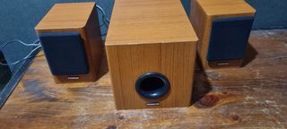 Equipo de Altavoces 2.1 con Subwoofer - Acabado Ma