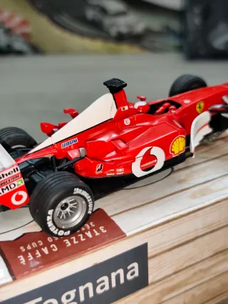 Scalextric/Carrera Evolución 1:32 cocheF1 Mercedes