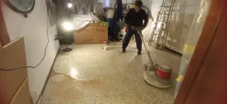 abrillantado suelos de terrazo presupuestos por m2