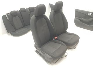 Asientos de cuero BMW 116d F40