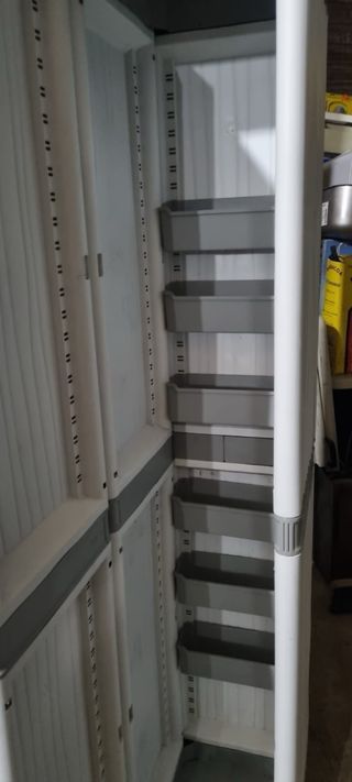 Armadio in Resina Terry Stretto (Multiuso/Scopa)