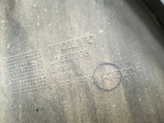 Paragolpes trasero Volvo C30