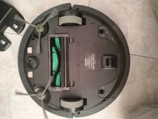 Roomba aspira y friega