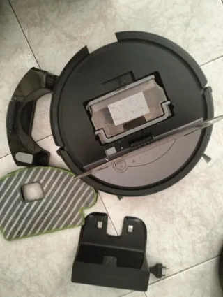 Roomba aspira y friega