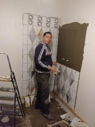 Busco trabajo. albañilería, reformas, limpieza y m