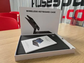 Funda con teclado Nimin para iPad Pro 11 en Inglés