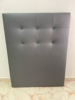 Camas armarios sofas mesitas colchones canapes