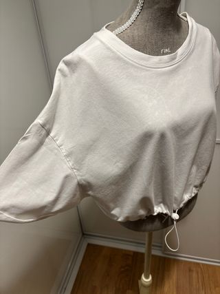 Camiseta crop Bershka blanca talla única