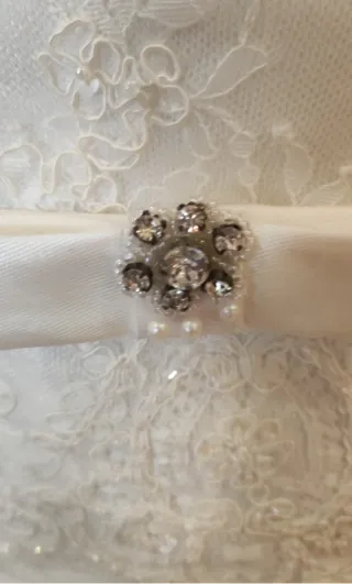 Vestido de Novia Exposición con cola, desmontable